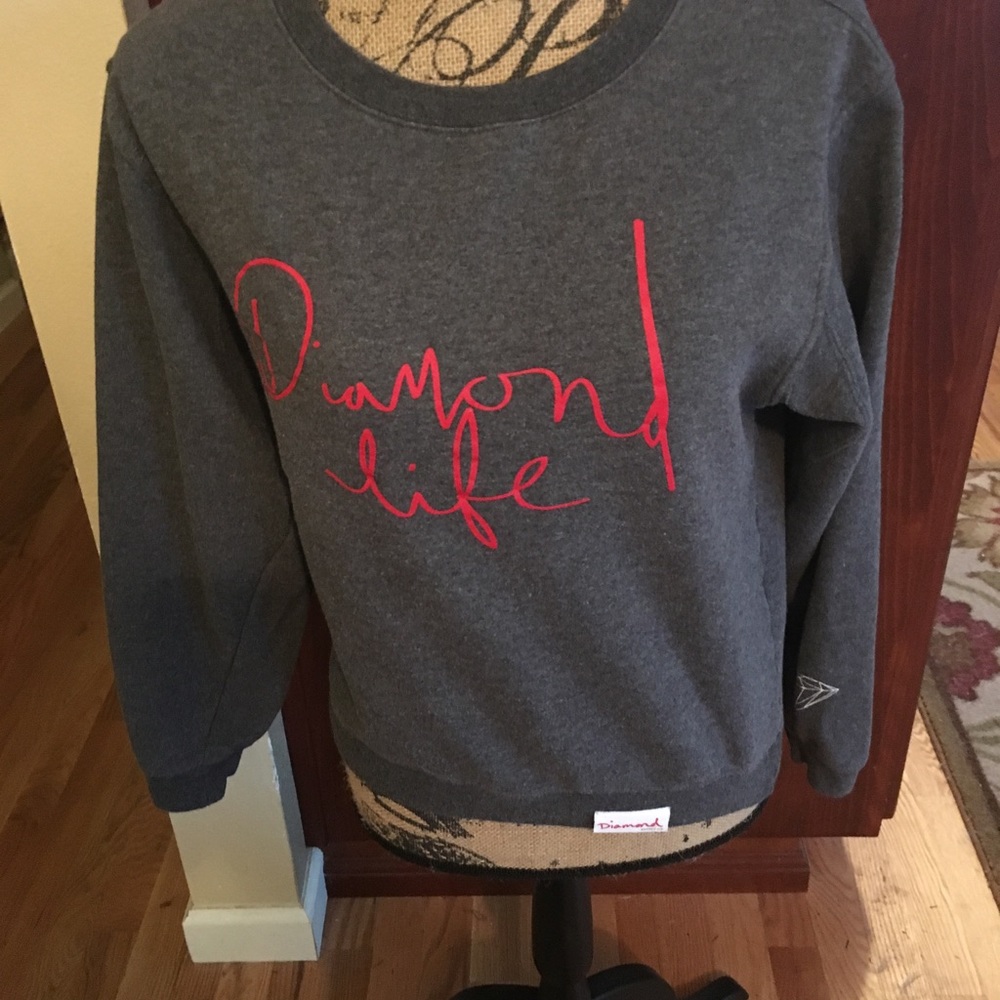 Sweatshirt